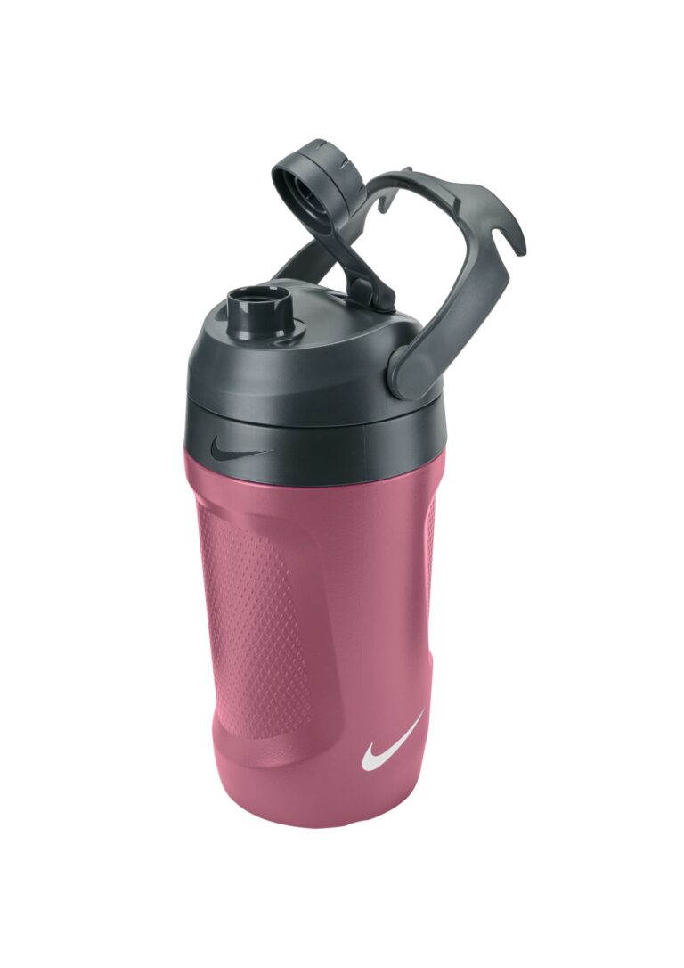 בקבוק מים גדול וורוד